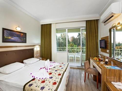 Venus Bieno Hotel Сиде Экстерьер фото